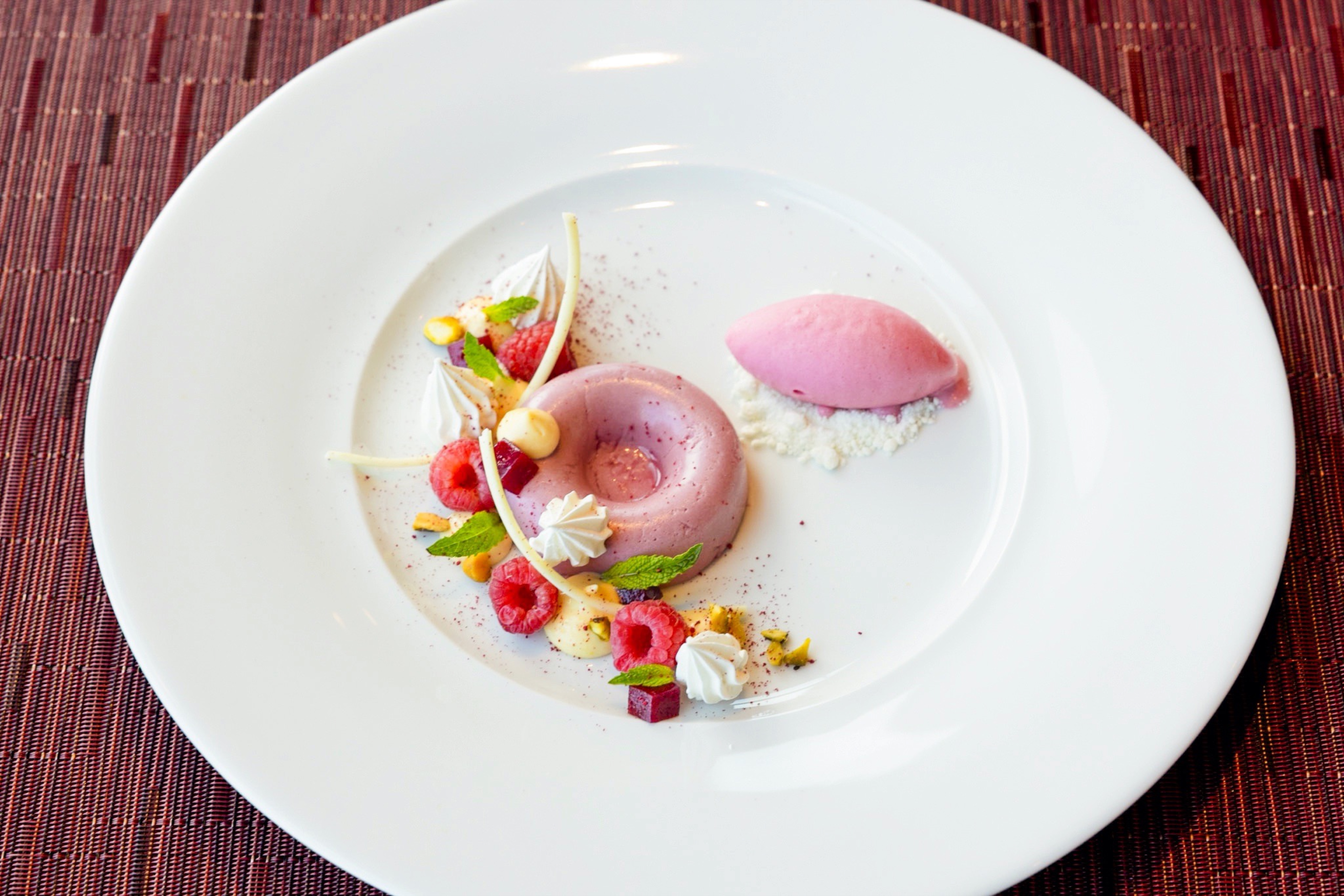 Celebrity Solstice - Luminae